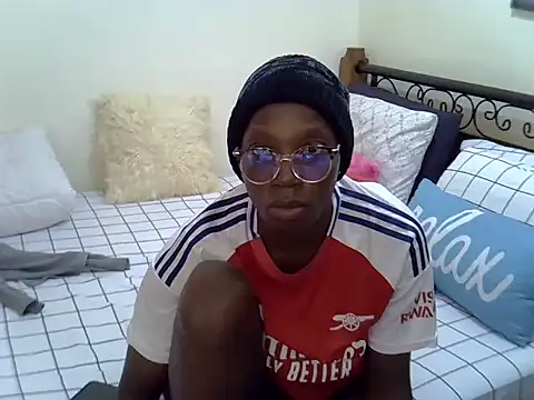 Sweet Bear online show from March 2026 06:26:01 AM