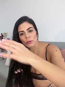 valecruz903 online show from February 2025 04:50:02 PM