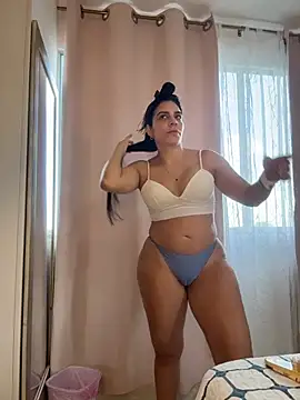 valecruz903 online show from March 2026 04:55:01 PM