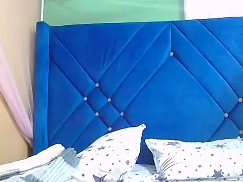 Snapshot of Baibe-leila chatting on October 2025 03:09:01 PM Baibe-leila online show from October 2025 03:09:01 PM