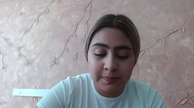 Miabonnett  online show from January 2025 04:14:02 PM