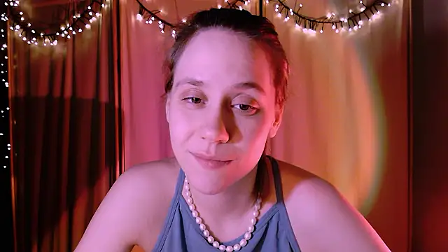 Malinax online show from December 2024 10:23:01 PM