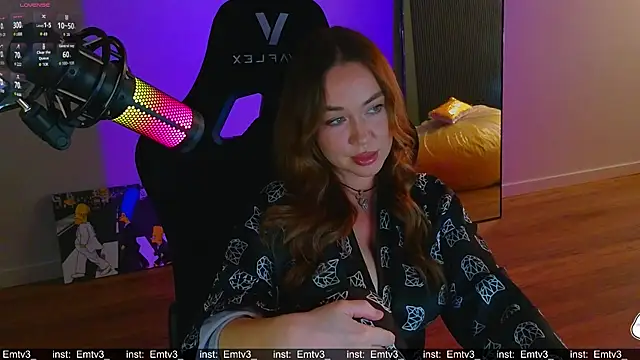 Emili1- online show from July 2026 09:36:02 AM