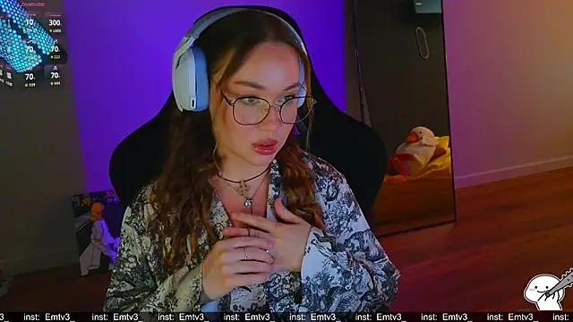 Emili1- online show from July 2026 09:51:02 AM