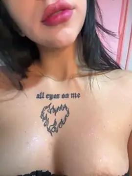 Snapshot of eva_elifee chatting on February 2026 10:57:02 PM eva elifee online show from February 2026 10:57:02 PM