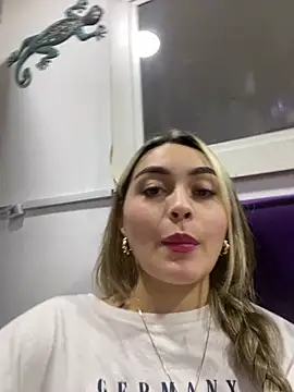 emma oxford online show from December 2024 02:33:02 AM