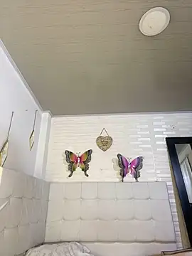 emma oxford online show from December 2024 11:29:01 PM