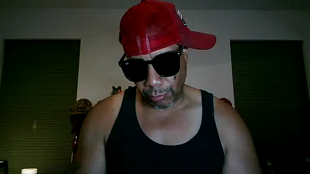 Snapshot of pimpdaddy4ever chatting on May 2026 03:15:01 AM pimpdaddy4ever online show from May 2026 03:15:01 AM
