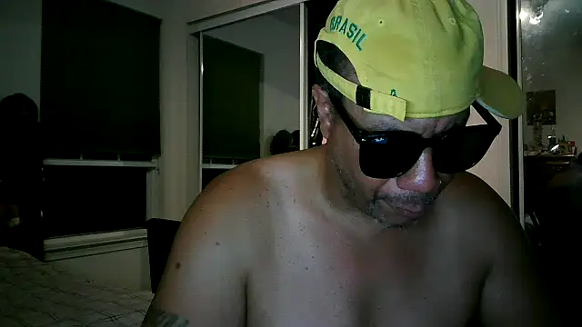 Snapshot of pimpdaddy4ever chatting on June 2026 05:05:02 AM pimpdaddy4ever online show from June 2026 05:05:02 AM