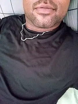 Beto0815 online show from February 2026 04:38:02 PM