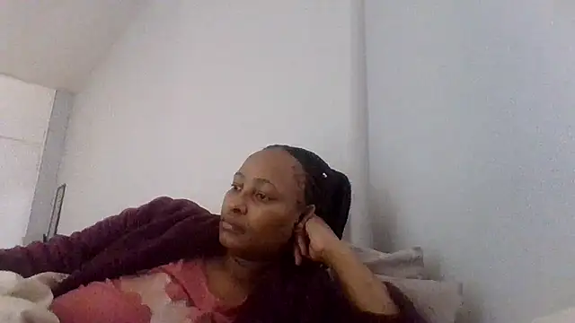 BabeAssXX online show from November 2025 05:06:02 AM