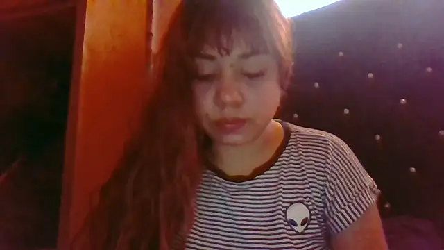 Jennxdolls online show from April 2026 07:01:01 PM