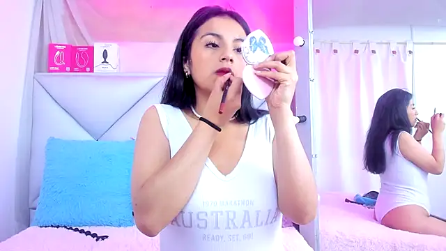Snapshot of Emma_collins23 chatting on June 2026 02:36:02 AM Emma collins23 online show from June 2026 02:36:02 AM