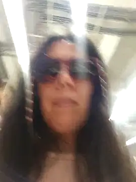 Reinacatchile online show from February 2025 01:35:01 AM