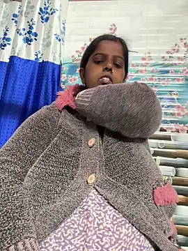 Beauty-queen online show from February 2026 01:04:02 PM