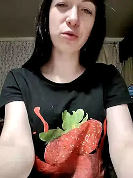 NikaXBerry online show from December 2024 08:11:01 PM