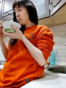 NikaXBerry online show from January 2025 03:57:01 PM