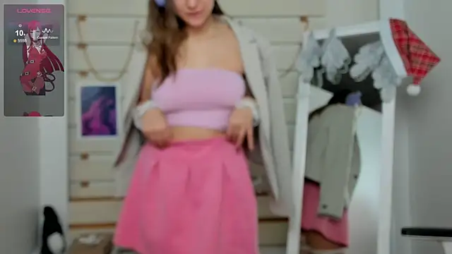 Josephine Kiss online show from January 2025 10:00:02 AM