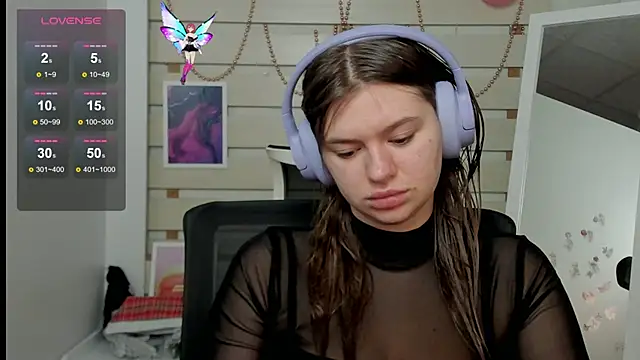 Josephine Kiss online show from March 2025 07:45:01 AM