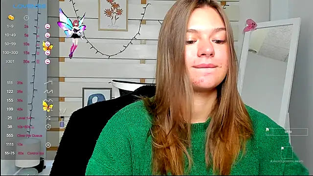 Josephine Kiss online show from October 2025 02:24:02 PM