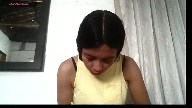 Snapshot of stefany_sexxx chatting on March 2025 09:18:02 PM stefany sexxx online show from March 2025 09:18:02 PM