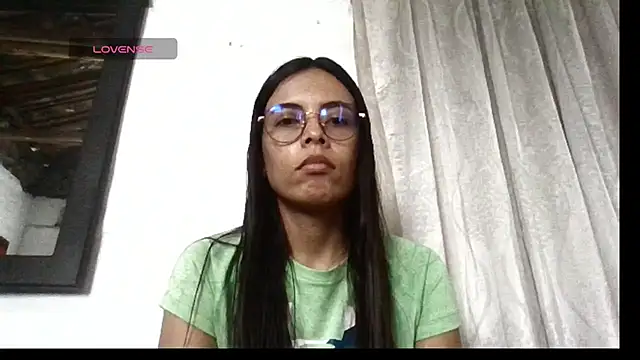 Snapshot of stefany_sexxx chatting on March 2025 09:05:02 PM stefany sexxx online show from March 2025 09:05:02 PM