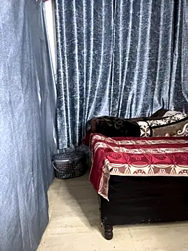 Ritu-Babe online show from November 2025 06:57:01 PM