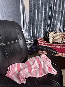 Ritu-Babe online show from March 2026 06:37:02 PM