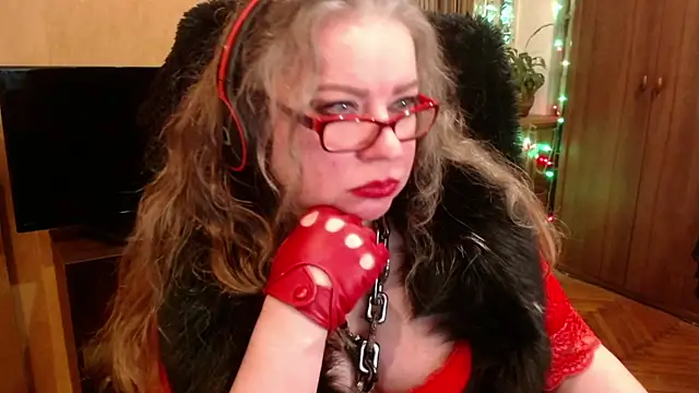 Miss Tress online show from January 2025 09:15:01 PM
