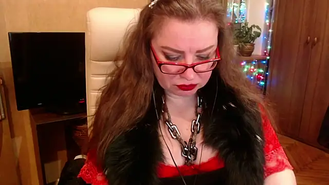 Miss Tress online show from March 2025 07:06:01 PM