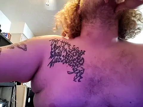 Snapshot of Barrentine88 chatting on February 2025 07:19:02 PM Barrentine88 online show from February 2025 07:19:02 PM