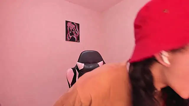 valent 27 online show from February 2026 09:44:02 PM