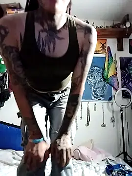 Karinatvdec online show from September 2025 07:42:01 AM