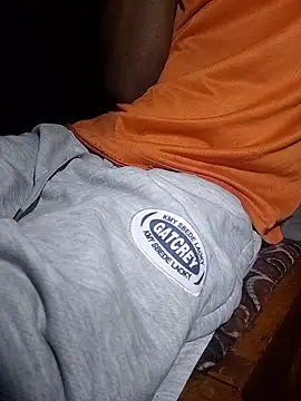 Naughty Ratty online show from February 2025 11:41:02 PM