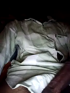 Snapshot of Yasha_14C_Creator chatting on November 2025 06:37:02 AM Yasha 14C Creator online show from November 2025 06:37:02 AM