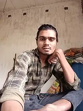 Snapshot of Yasha_14C_Creator chatting on June 2026 03:42:02 AM Yasha 14C Creator online show from June 2026 03:42:02 AM