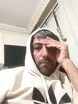 Muratcanik44 online show from March 2026 11:41:01 PM