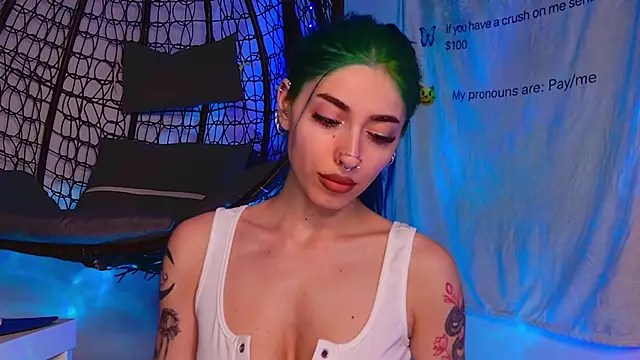 AriaVoss online show from June 2026 10:43:02 PM