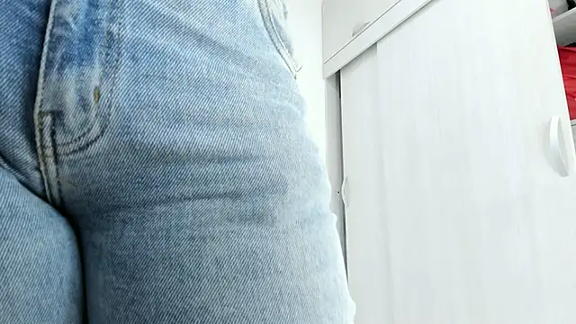 Amelia Debora Antonella online show from February 2026 02:11:02 PM