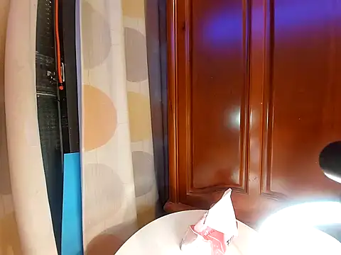 Snapshot of KennyLOVERboy chatting on December 2024 02:34:02 PM KennyLOVERboy online show from December 2024 02:34:02 PM