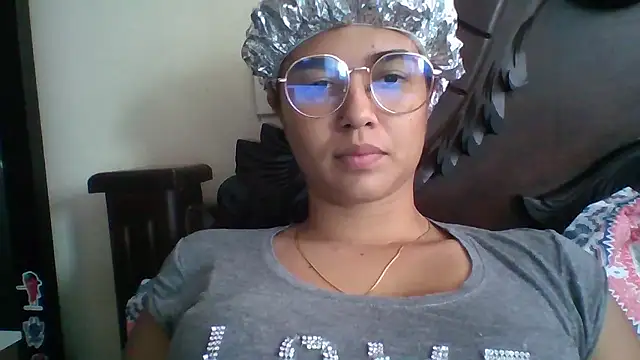 trianabell online show from January 2026 05:26:01 PM