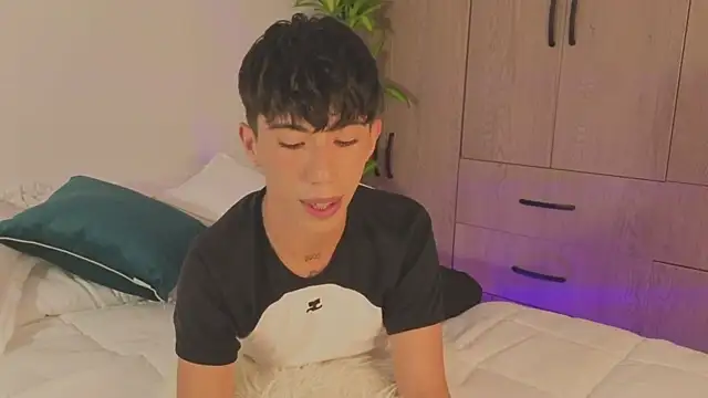 FabianPriince online show from September 2025 07:47:01 PM