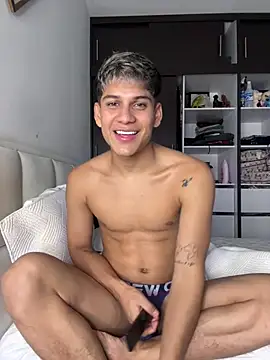 Ethanmiller1 online show from March 2026 07:03:02 AM