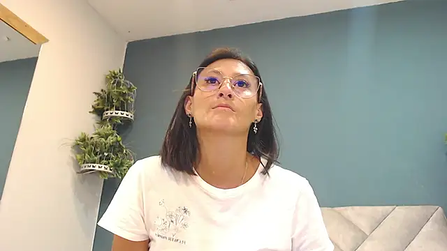 SharisWillian online show from April 2026 03:31:02 AM