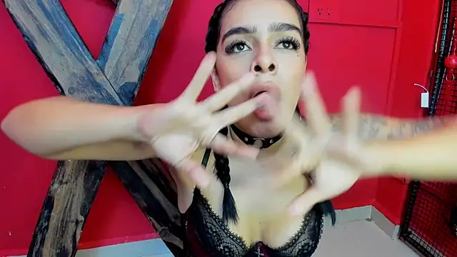 Foxy Assh  online show from June 2026 06:34:02 AM