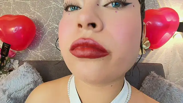 mia roux13 online show from February 2025 10:47:01 PM