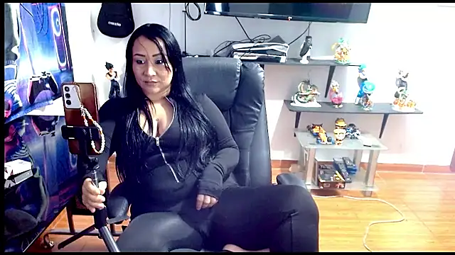 alondraabrown online show from April 2026 01:42:02 AM