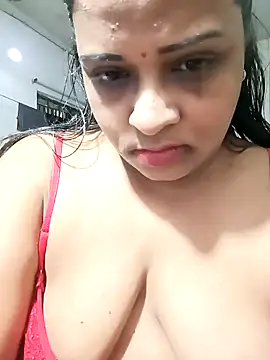 Snapshot of Love_Jenny chatting on January 2025 08:45:02 AM Love Jenny online show from January 2025 08:45:02 AM