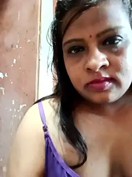 Snapshot of Love_Jenny chatting on June 2026 04:48:02 AM Love Jenny online show from June 2026 04:48:02 AM