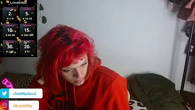 Snapshot of charlotbelucci_ chatting on May 2026 09:14:01 AM charlotbelucci online show from May 2026 09:14:01 AM